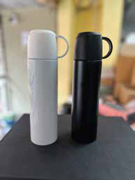 Vacuum Flask with Cup Handle Lid 500 ML corporate gift - Meru Trophy Bangalore