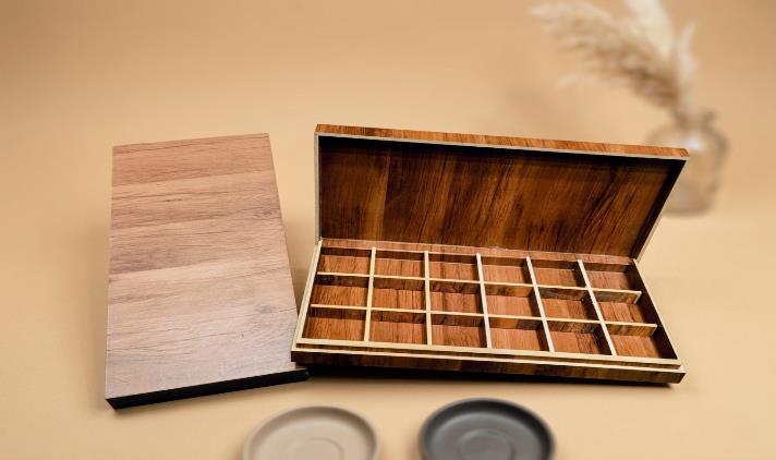 Wooden Chocolate Box Chocolate Gift Box (5052)
