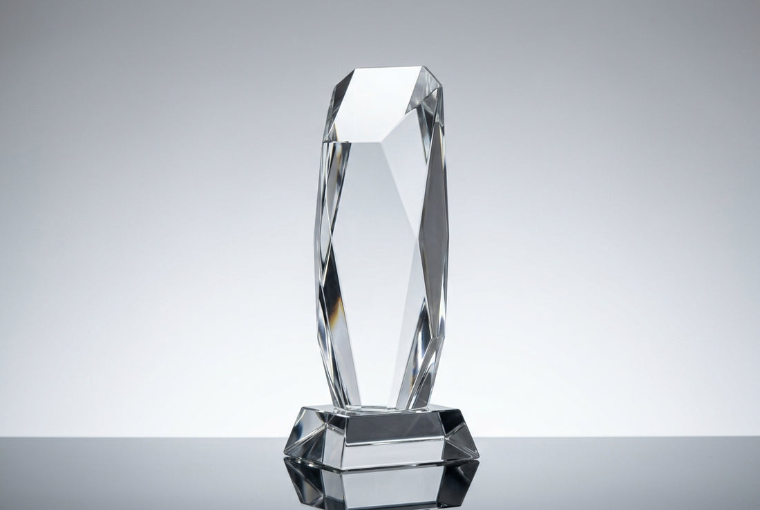 K9 Optical Crystal Awards Manufacturer in India — Meru Trophy