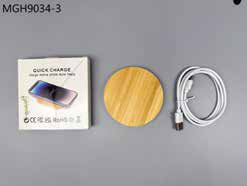 Bamboo Round Wireless Charger corporate gift - Meru Trophy Bangalore