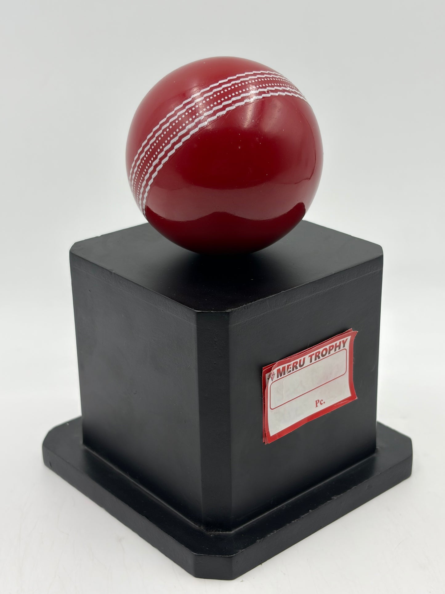 Bass ball
