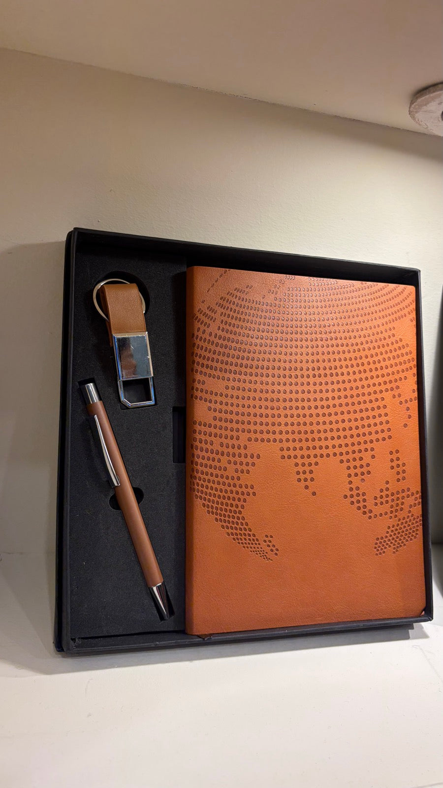 Textured Leather Diary, Pen & Card Holder Set - Tan Pattern