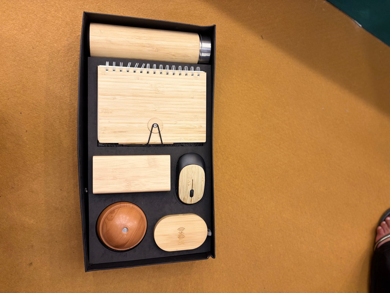 Wood Notebook, Wireless Mouse & Charger Desk Set