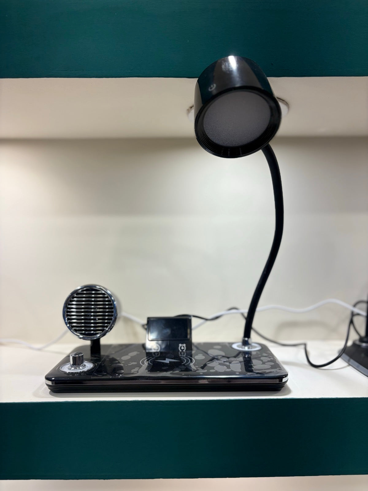 Desk Gooseneck Lamp with Speaker & Wireless Charger