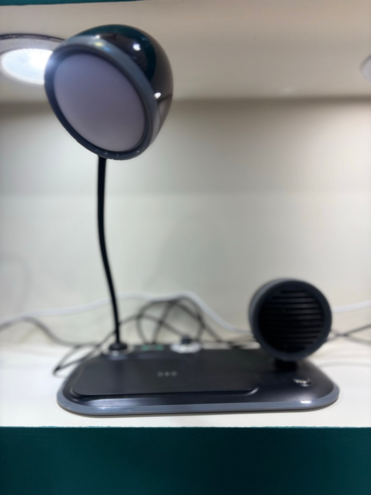 Desk Gooseneck Lamp with Speaker & Wireless Charger