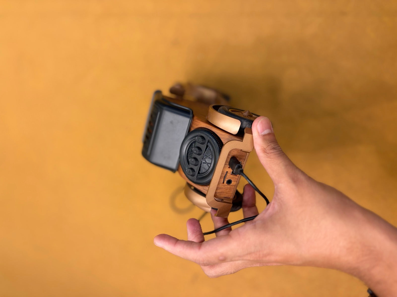 Vintage Wood Gramophone Bluetooth Speaker