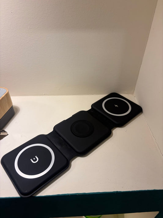 Foldable 3-in-1 Wireless Charger – 9028-9