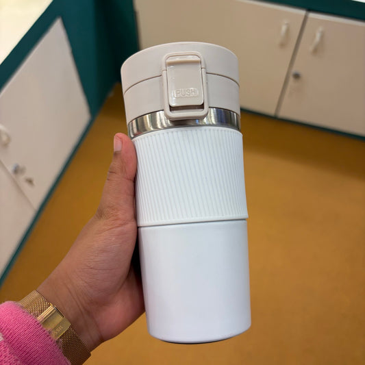 Bamboo Base Flip-Lid Travel Tumbler - White - real product photo