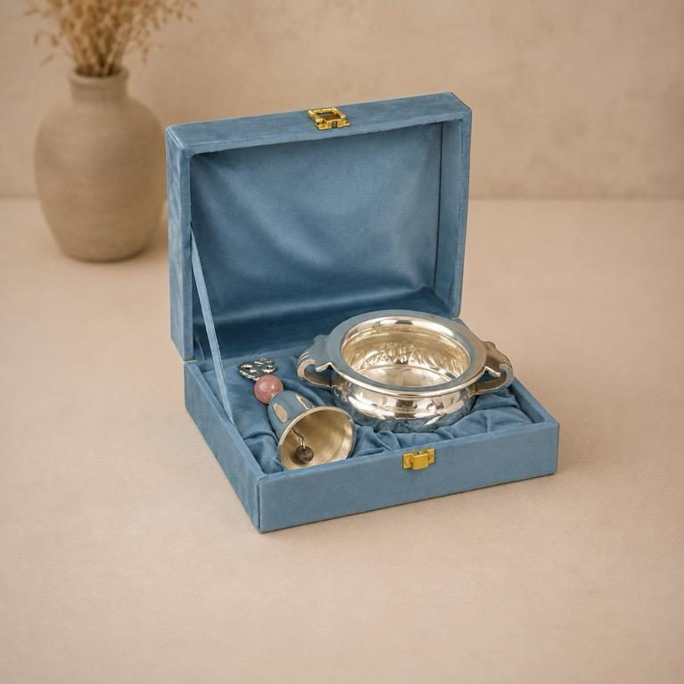 Aaradhana Sarovar set, handcrafted brass urli and bell box