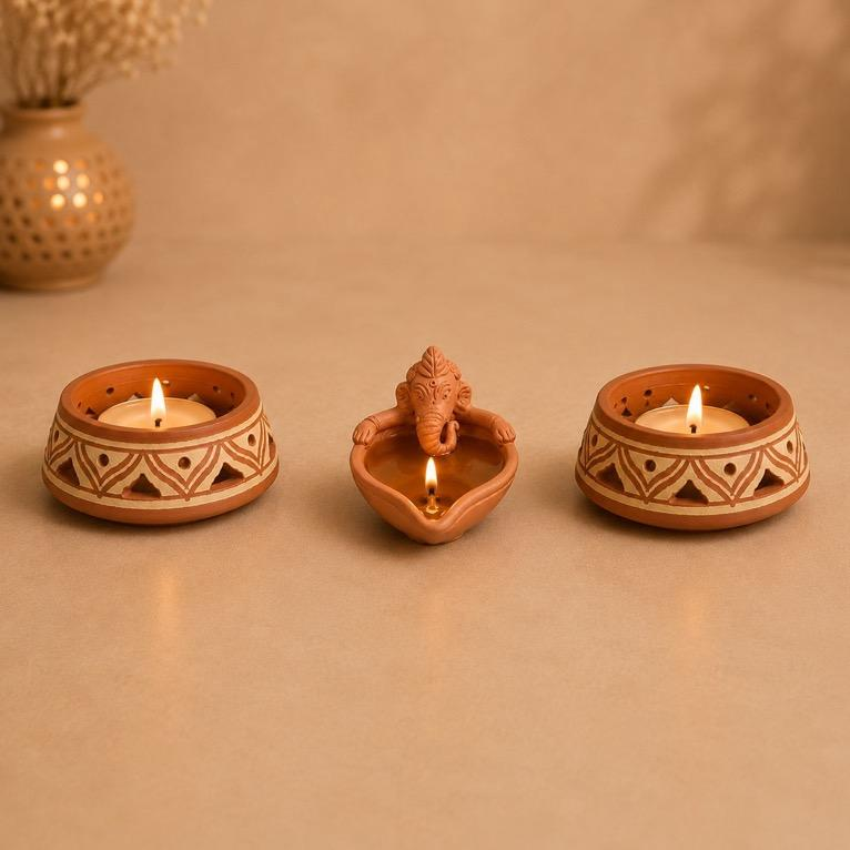 Ganapati Aangan terracotta Ganesha diya set, handcrafted Kagzi pottery