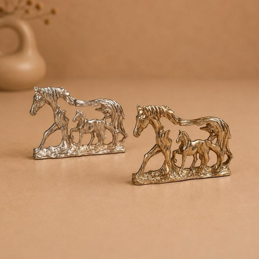 Gaja Kutumb, handcrafted horse family metal figurine