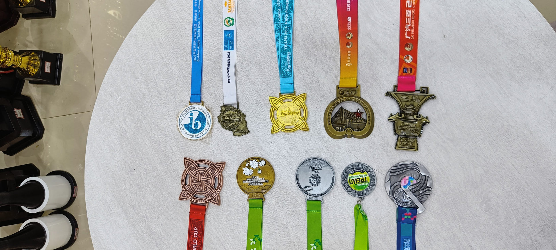 Custom athletic medals for marathon; running; and triathlon events.
