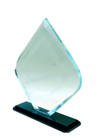Elegant diamond-shaped crystal trophy with a black base; perfect for recognition.