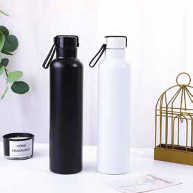 Tall Vacuum Bottle with Loop Handle Lid 750 ML corporate gift - Meru Trophy Bangalore
