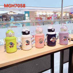 Cartoon Kids Flask with Strap 500 ml corporate gift - Meru Trophy Bangalore
