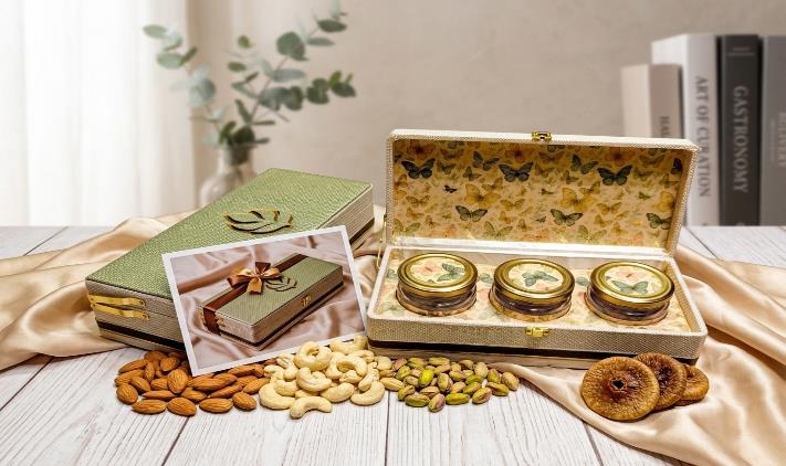 Royal Imperial Jar Series 3-Jar Dry Fruit Gift Box (PREMIUM 385)