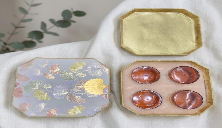 Royal Imperial Jar Series 4-Jar Dry Fruit Gift Box (A.T.C. P666)