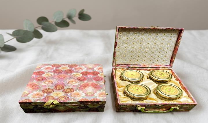 Royal Imperial Jar Series 4-Jar Dry Fruit Gift Box (4JARS -1)