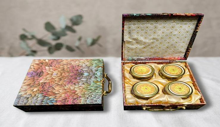 Royal Imperial Jar Series 4-Jar Dry Fruit Gift Box (4JARS -2)