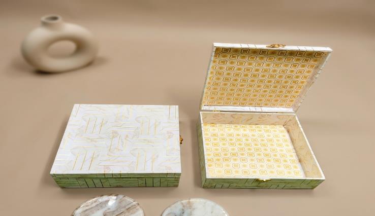 Royal Imperial Jar Series 4-Jar Dry Fruit Gift Box (MDF BOX W/O JAR)