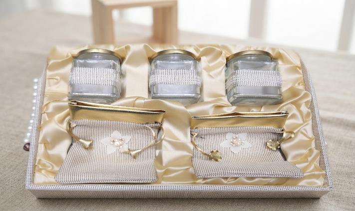 Royal Imperial Jar Series (Tray) 3-Jar Dry Fruit Gift Box (3030 3JAR + P)