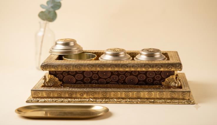 Rajputana Style Boxes 3-Jar Festive Gift Box (786 -3J)