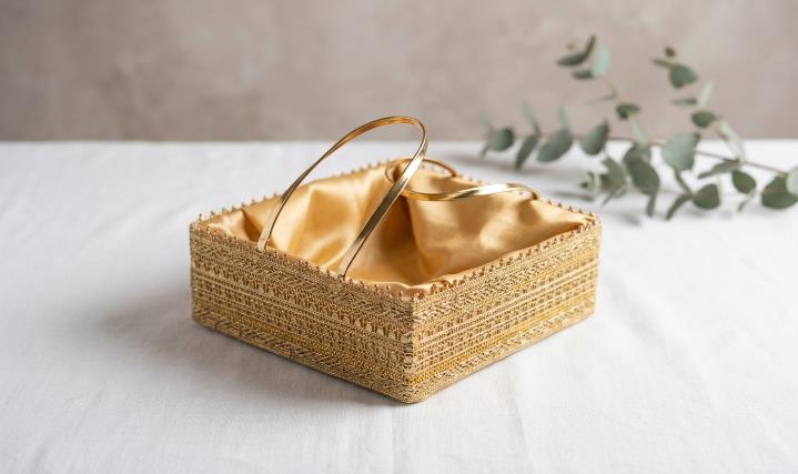 Hamper Basket 4-Jar Gift Basket (G (BASKET))