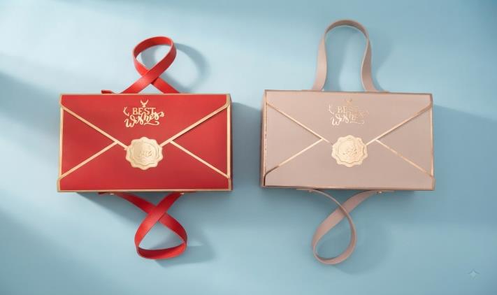 Hamper Box 6x9x3 Festive Gift Box (LEATHER HANDLE PAPER BOX)