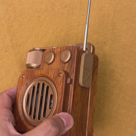 Vintage Wood Radio Bluetooth Speaker