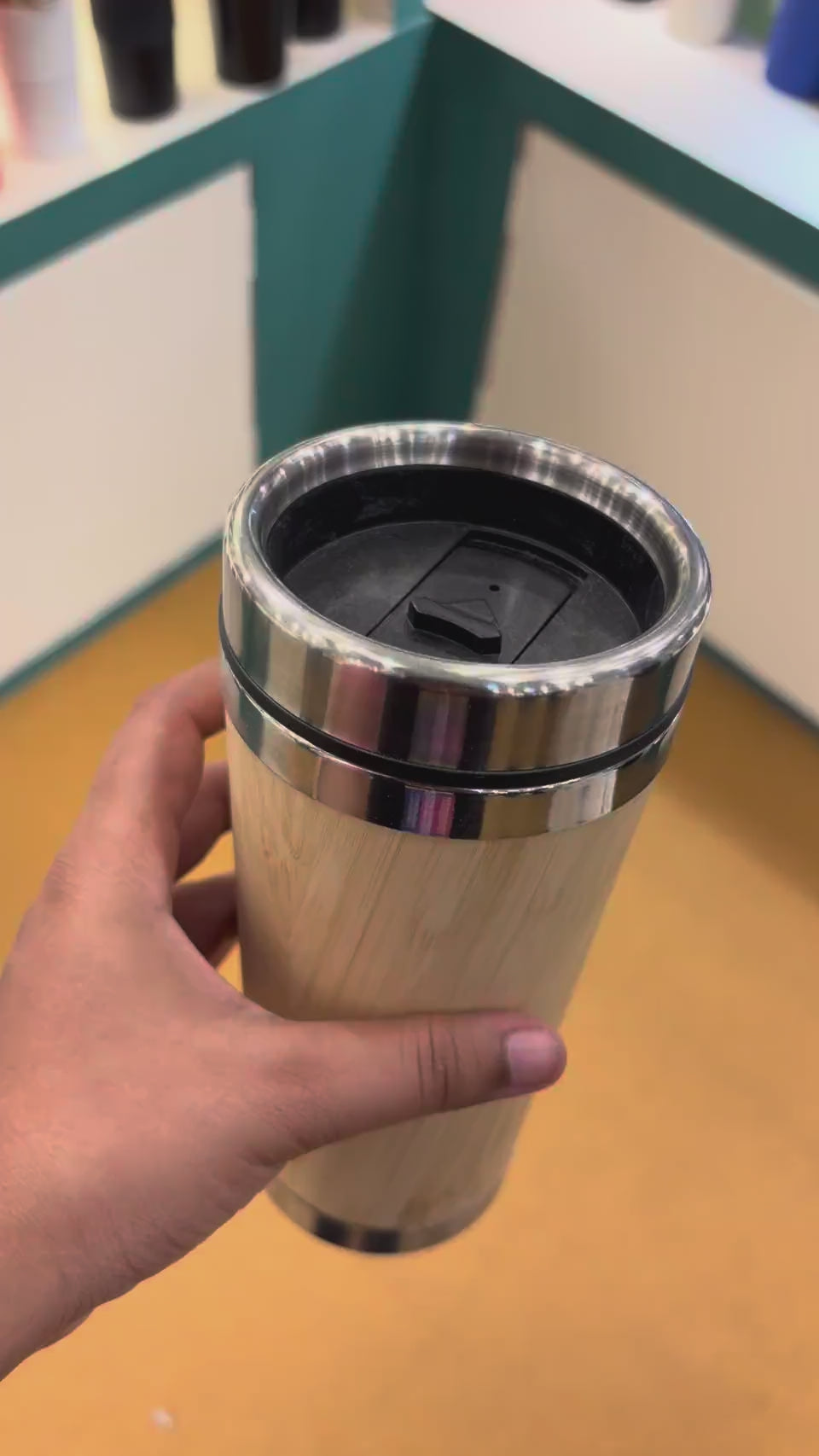 Bamboo Base Vacuum Flask 650 ml – MGH 7028