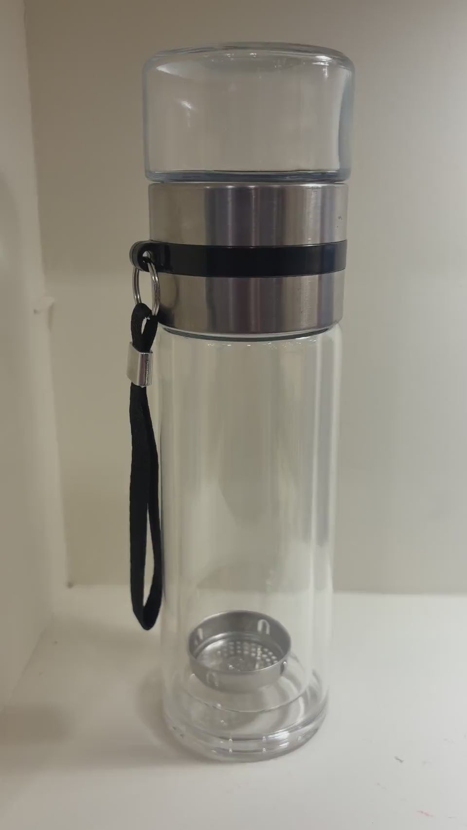 Glass Infuser Bottle with Tea Strainer Lid - real product video