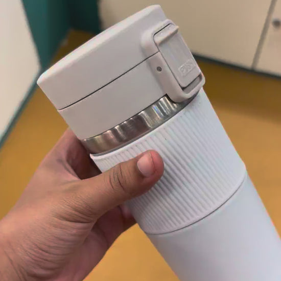 Bamboo Base Flip-Lid Travel Tumbler - White - real product video 2