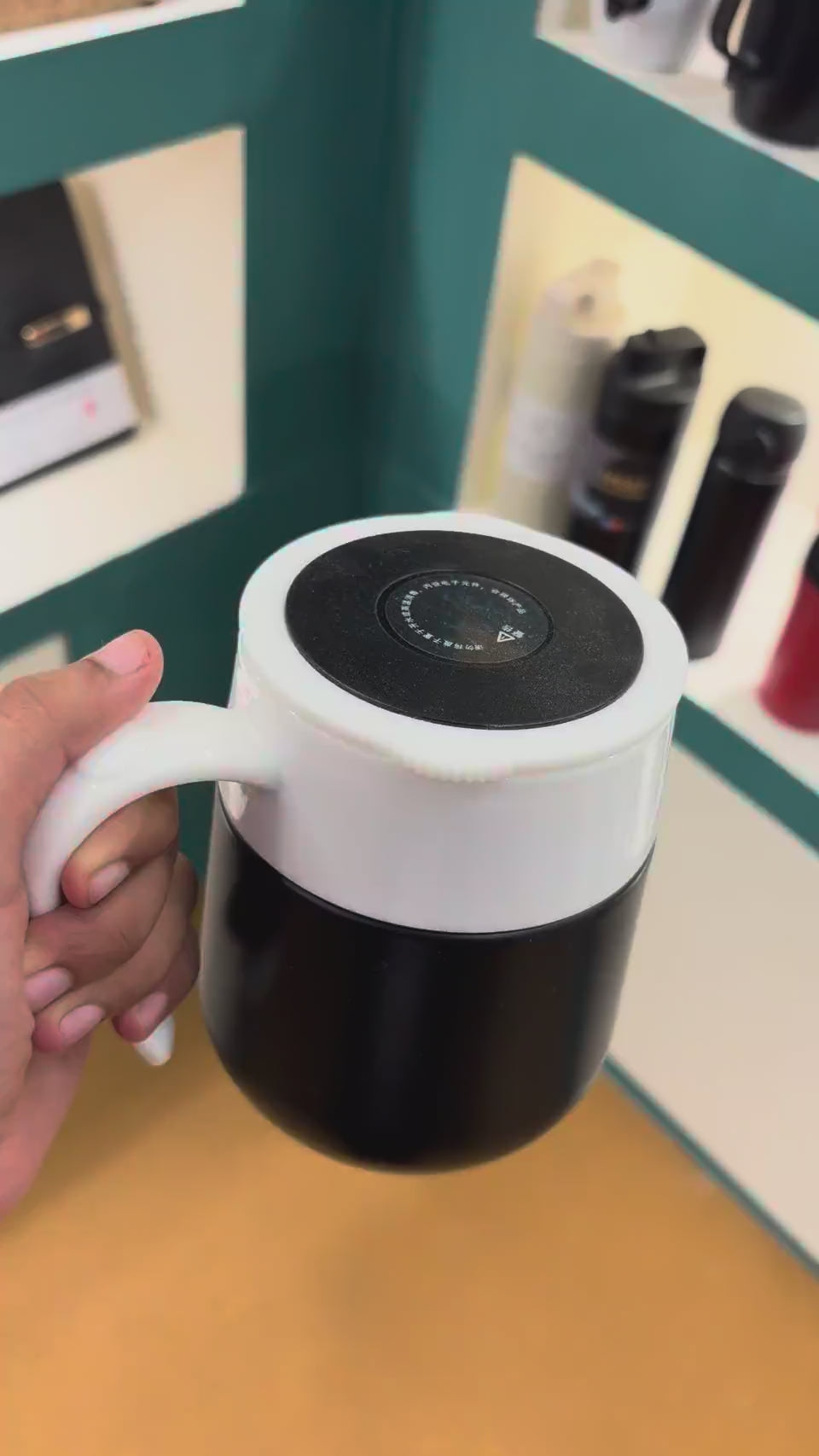 Coffee Cup with Lid and Gift Box 500 ml – MGH 7076