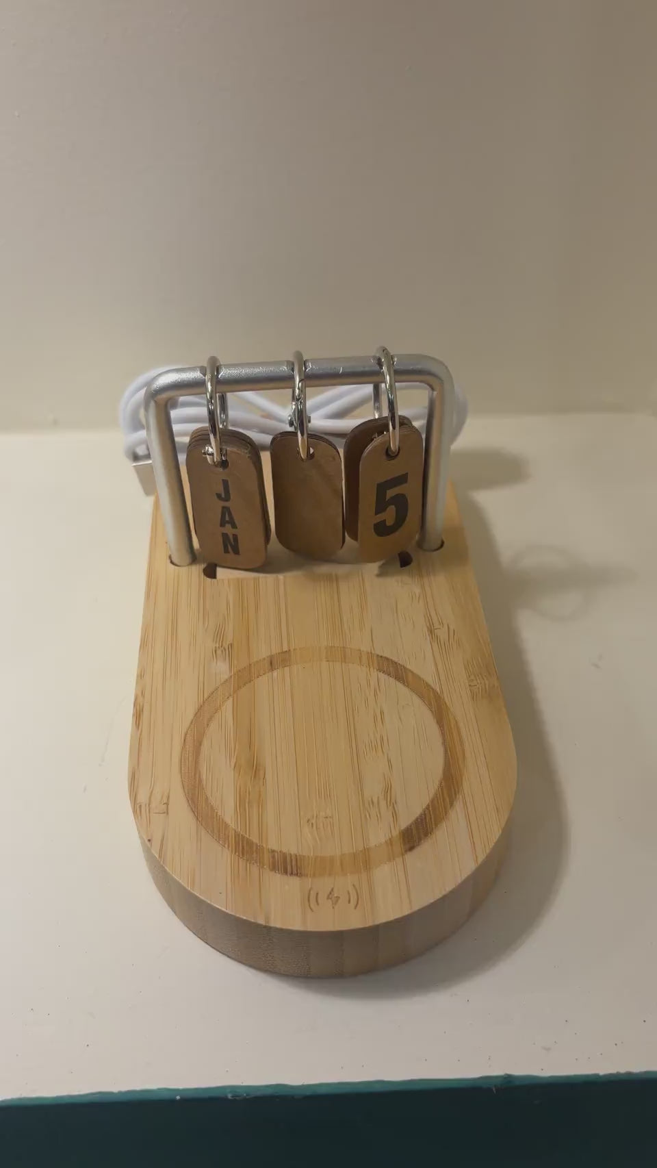 Bamboo Flip Calendar with Wireless Charger – 9056-4