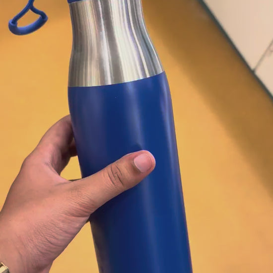 Vacuum Bottle with Loop Lid, Gift Box and Pouch 500 ml – MGH 7003